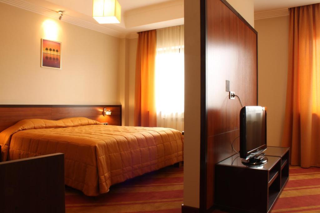 Hotel Westa Минск Номер фото