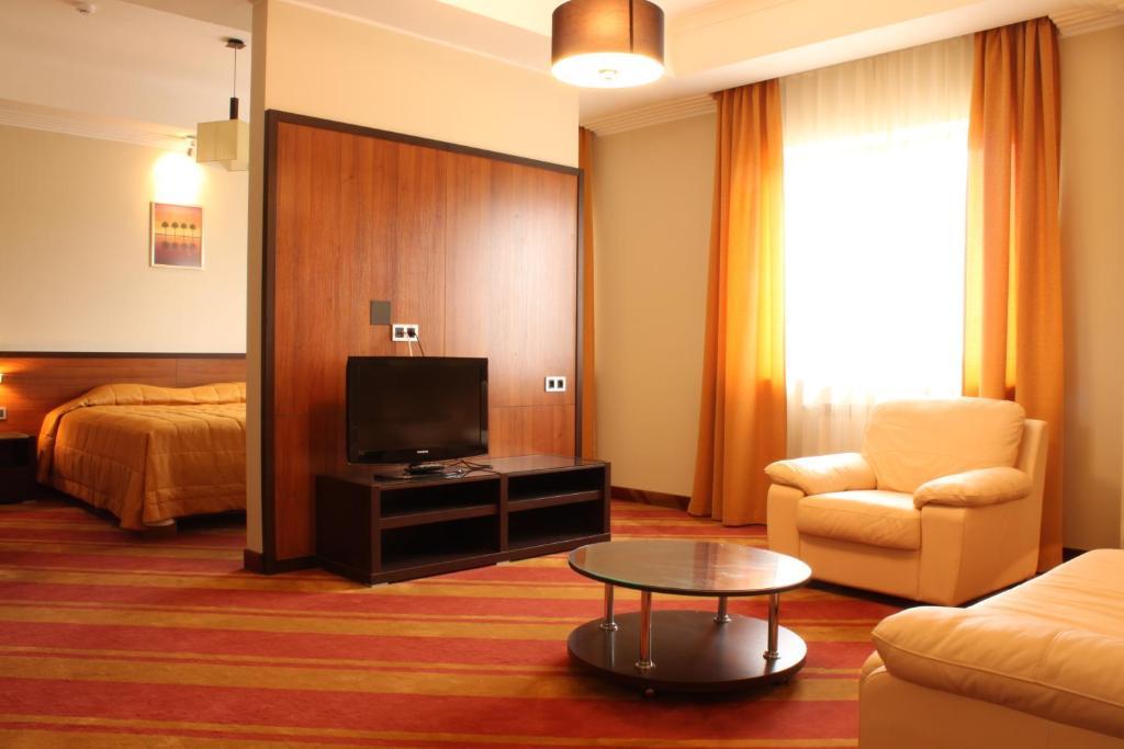 Hotel Westa Минск Номер фото